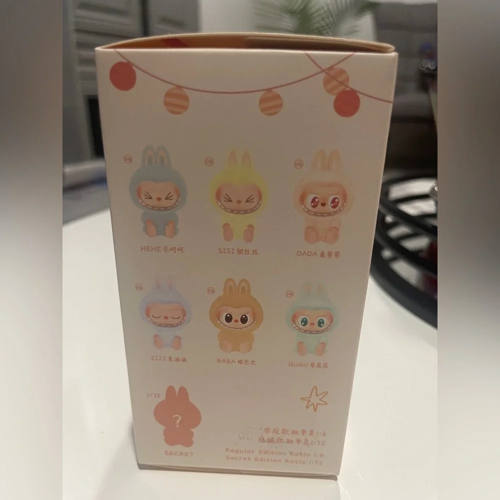 Pop Mart Labubu 'Have A Seat' Collectible - Picture 4 of 5